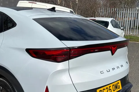 DC25OMG CUPRA Tavascan 77kWh VZ2 SUV Coupe Auto 4Drive 5dr Thumbnail #7