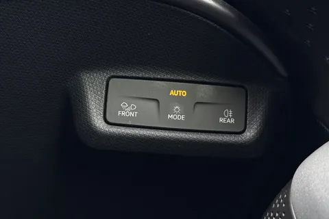 DC25OMG CUPRA Tavascan 77kWh VZ2 SUV Coupe Auto 4Drive 5dr Thumbnail #37