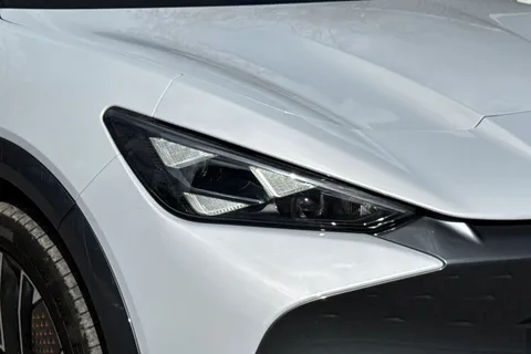 DC25OMG CUPRA Tavascan 77kWh VZ2 SUV Coupe Auto 4Drive 5dr Thumbnail #40