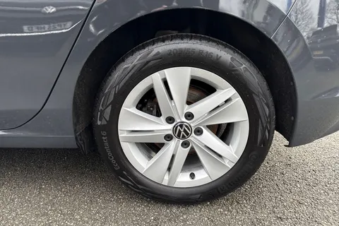 12 of 43 for Volkswagen Golf 1.5 TSI 150 Life 5dr | App Connect | Acc