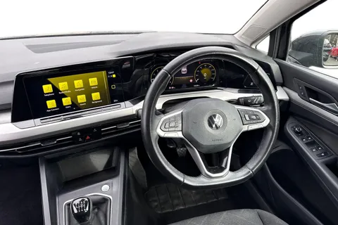 18 of 43 for Volkswagen Golf 1.5 TSI 150 Life 5dr | App Connect | Acc