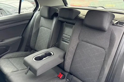 19 of 43 for Volkswagen Golf 1.5 TSI 150 Life 5dr | App Connect | Acc