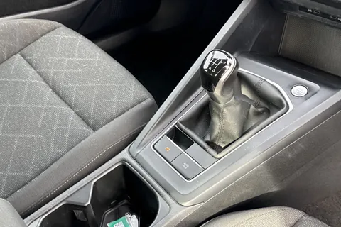 23 of 43 for Volkswagen Golf 1.5 TSI 150 Life 5dr | App Connect | Acc