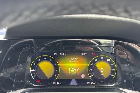 26 of 43 for Volkswagen Golf 1.5 TSI 150 Life 5dr | App Connect | Acc