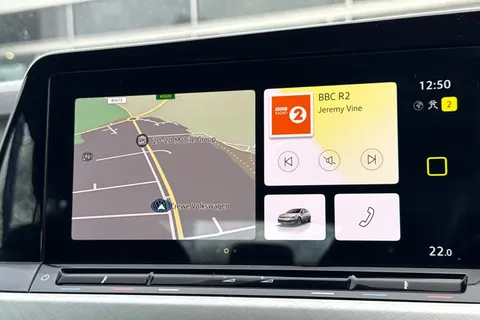 32 of 43 for Volkswagen Golf 1.5 TSI 150 Life 5dr | App Connect | Acc