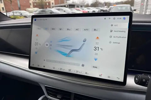 BN74BYD BYD Sealion 7 91.3kWh Excellence Auto AWD 5dr Thumbnail #20