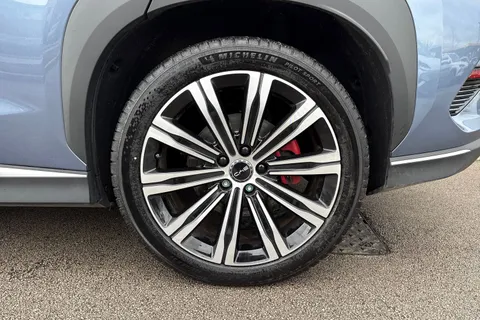 BN74BYD BYD Sealion 7 91.3kWh Excellence Auto AWD 5dr Thumbnail #25