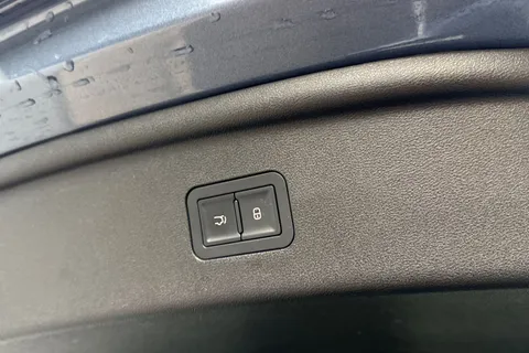 BN74BYD BYD Sealion 7 91.3kWh Excellence Auto AWD 5dr Thumbnail #26