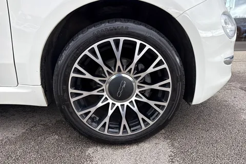 10 of 63 for FIAT 500C 1.0 MHEV Top Euro 6 (s/s) 2dr