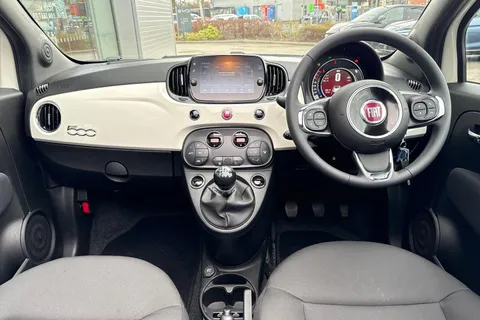 28 of 63 for FIAT 500C 1.0 MHEV Top Euro 6 (s/s) 2dr