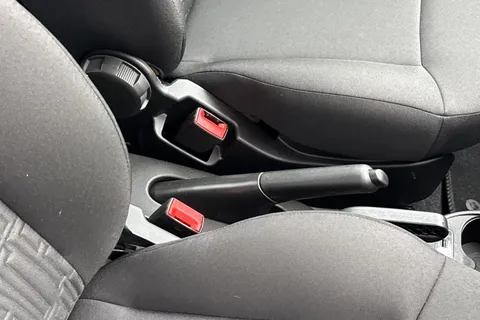 38 of 63 for FIAT 500C 1.0 MHEV Top Euro 6 (s/s) 2dr