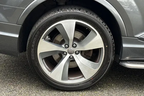 11 of 57 for Audi Q7 3.0 TDI V6 S line Tiptronic quattro Euro 6 (s/s) 5dr