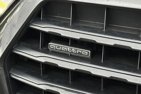 27 of 57 for Audi Q7 3.0 TDI V6 S line Tiptronic quattro Euro 6 (s/s) 5dr