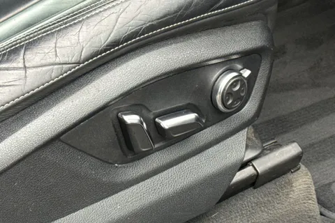 36 of 57 for Audi Q7 3.0 TDI V6 S line Tiptronic quattro Euro 6 (s/s) 5dr