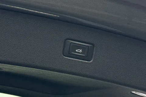 41 of 57 for Audi Q7 3.0 TDI V6 S line Tiptronic quattro Euro 6 (s/s) 5dr