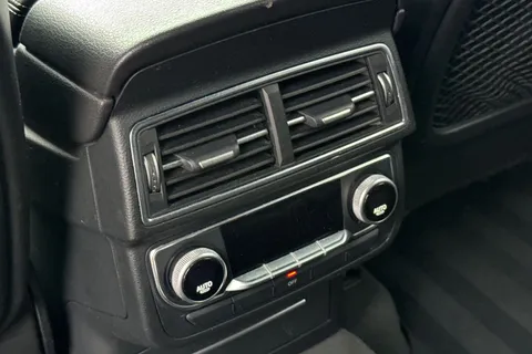 43 of 57 for Audi Q7 3.0 TDI V6 S line Tiptronic quattro Euro 6 (s/s) 5dr