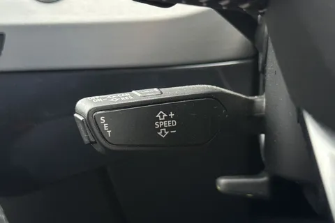 46 of 57 for Audi Q7 3.0 TDI V6 S line Tiptronic quattro Euro 6 (s/s) 5dr