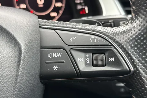 47 of 57 for Audi Q7 3.0 TDI V6 S line Tiptronic quattro Euro 6 (s/s) 5dr