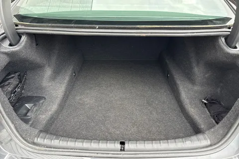 DH23LMV BMW 5 Series 2.0 520d MHT M Sport Saloon 4dr Diesel Hybrid Steptronic Euro 6 (s/s) (190 ps) Thumbnail #7