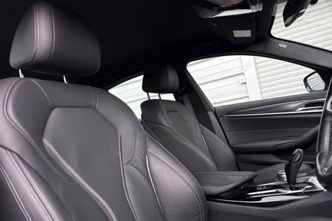 DH23LMV BMW 5 Series 2.0 520d MHT M Sport Saloon 4dr Diesel Hybrid Steptronic Euro 6 (s/s) (190 ps) Thumbnail #24