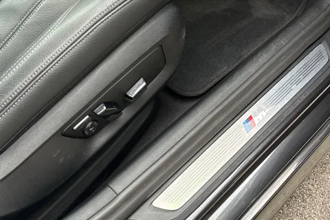 DH23LMV BMW 5 Series 2.0 520d MHT M Sport Saloon 4dr Diesel Hybrid Steptronic Euro 6 (s/s) (190 ps) Thumbnail #40