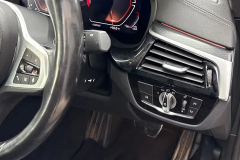 DH23LMV BMW 5 Series 2.0 520d MHT M Sport Saloon 4dr Diesel Hybrid Steptronic Euro 6 (s/s) (190 ps) Thumbnail #42