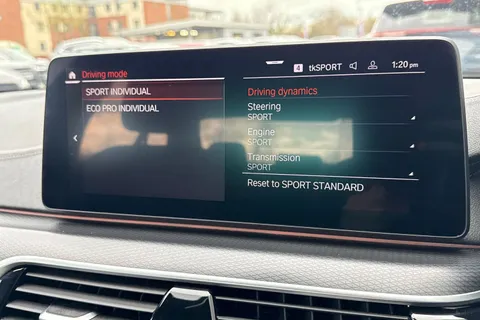 DH23LMV BMW 5 Series 2.0 520d MHT M Sport Saloon 4dr Diesel Hybrid Steptronic Euro 6 (s/s) (190 ps) Thumbnail #49