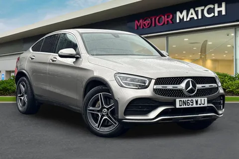 DN69WJJ Mercedes-Benz Glc 2.0 GLC220d AMG Line Coupe G-Tronic+ 4MATIC Euro 6 (s/s) 5dr Thumbnail #2