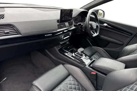 DX23XEB Audi Q5 Edition 1 45 TFSI quattro 265 PS S tronic Thumbnail #16