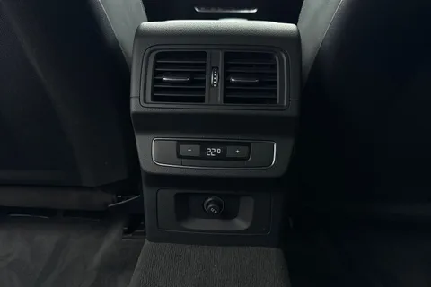 DX23XEB Audi Q5 Edition 1 45 TFSI quattro 265 PS S tronic Thumbnail #38