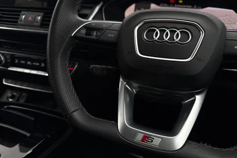 DX23XEB Audi Q5 Edition 1 45 TFSI quattro 265 PS S tronic Thumbnail #59