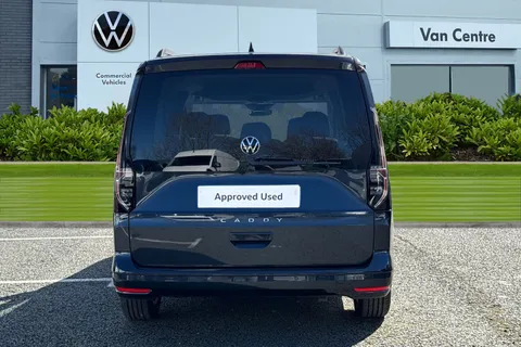 CX26JZP Volkswagen Caddy Maxi 2.0 TDI Life MPV 5dr Diesel DSG Euro 6 (s/s) (122 ps) Thumbnail #5