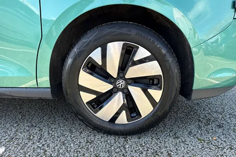 CX75HZH Volkswagen Id. Buzz Cargo Pro 79kWh Commerce Auto 4Motion 5dr Thumbnail #11