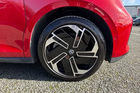 CX75KGY Volkswagen ID. Buzz Pro 86kWh GTX Auto 4Motion 5dr (LWB, 7Seat) Thumbnail #13