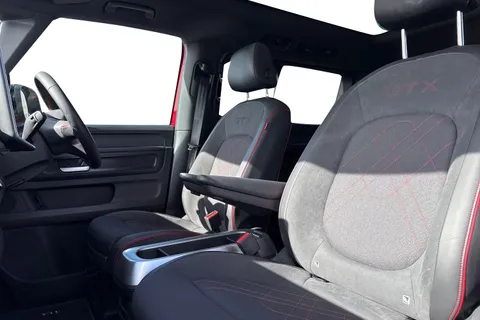 CX75KGY Volkswagen ID. Buzz Pro 86kWh GTX Auto 4Motion 5dr (LWB, 7Seat) Thumbnail #16