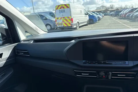 CX26JZP Volkswagen Caddy Maxi 2.0 TDI Life MPV 5dr Diesel DSG Euro 6 (s/s) (122 ps) Thumbnail #20