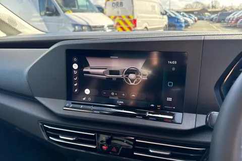 CX26JZP Volkswagen Caddy Maxi 2.0 TDI Life MPV 5dr Diesel DSG Euro 6 (s/s) (122 ps) Thumbnail #22