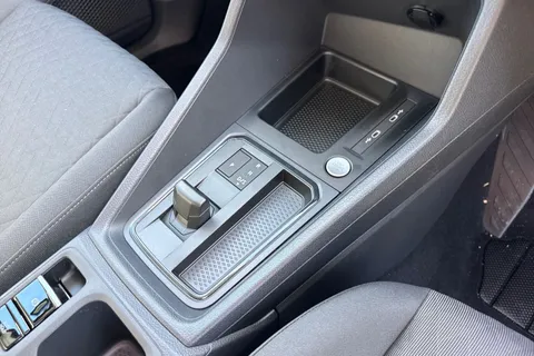 CX26JZP Volkswagen Caddy Maxi 2.0 TDI Life MPV 5dr Diesel DSG Euro 6 (s/s) (122 ps) Thumbnail #23