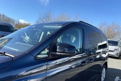 CX26JZP Volkswagen Caddy Maxi 2.0 TDI Life MPV 5dr Diesel DSG Euro 6 (s/s) (122 ps) Thumbnail #26