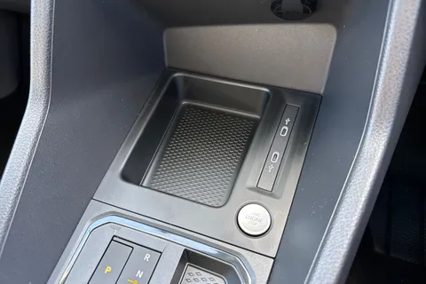 CX26JZP Volkswagen Caddy Maxi 2.0 TDI Life MPV 5dr Diesel DSG Euro 6 (s/s) (122 ps) Thumbnail #34