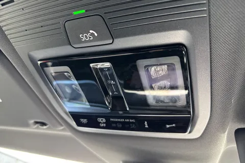 CX75KGY Volkswagen ID. Buzz Pro 86kWh GTX Auto 4Motion 5dr (LWB, 7Seat) Thumbnail #44