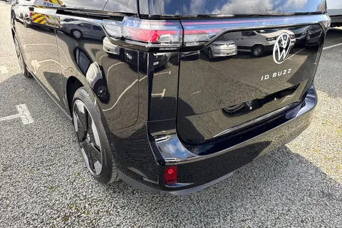 CX26KAA Volkswagen ID. Buzz Pro 86kWh Style MPV 5dr Electric Auto (LWB, 7Seat) (286 ps) Thumbnail #8