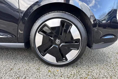 CX26KAA Volkswagen ID. Buzz Pro 86kWh Style MPV 5dr Electric Auto (LWB, 7Seat) (286 ps) Thumbnail #11