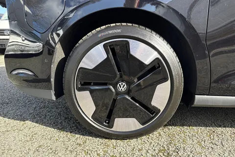 CX26KAA Volkswagen ID. Buzz Pro 86kWh Style MPV 5dr Electric Auto (LWB, 7Seat) (286 ps) Thumbnail #12