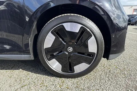 CX26KAA Volkswagen ID. Buzz Pro 86kWh Style MPV 5dr Electric Auto (LWB, 7Seat) (286 ps) Thumbnail #13
