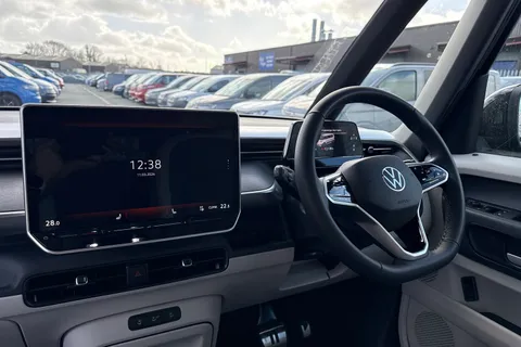 CX26KAA Volkswagen ID. Buzz Pro 86kWh Style MPV 5dr Electric Auto (LWB, 7Seat) (286 ps) Thumbnail #18