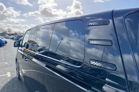 CX26KAA Volkswagen ID. Buzz Pro 86kWh Style MPV 5dr Electric Auto (LWB, 7Seat) (286 ps) Thumbnail #28