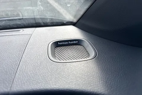 CX26KAA Volkswagen ID. Buzz Pro 86kWh Style MPV 5dr Electric Auto (LWB, 7Seat) (286 ps) Thumbnail #31