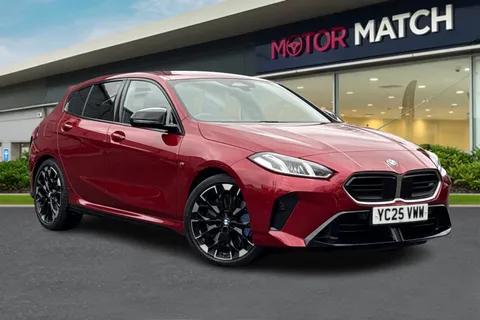 YC25VWW BMW 1 Series 2.0 M135i DCT xDrive Euro 6 (s/s) 5dr Thumbnail #2