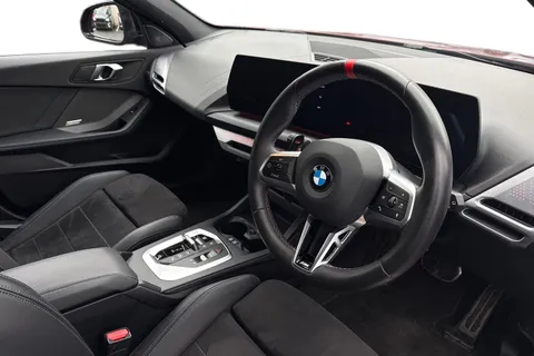 YC25VWW BMW 1 Series 2.0 M135i DCT xDrive Euro 6 (s/s) 5dr Thumbnail #9